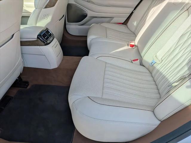 2021 Genesis G90 3.3T Premium RWD