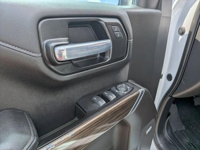 2020 Chevrolet Silverado 1500 4WD Crew Cab Short Bed RST
