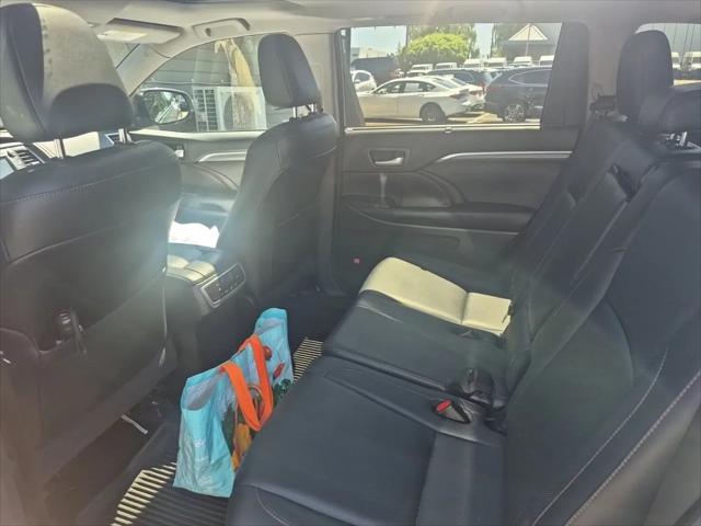 2017 Toyota Highlander Limited