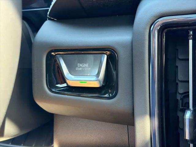 2026 GMC Yukon XL 4WD AT4 Ultimate