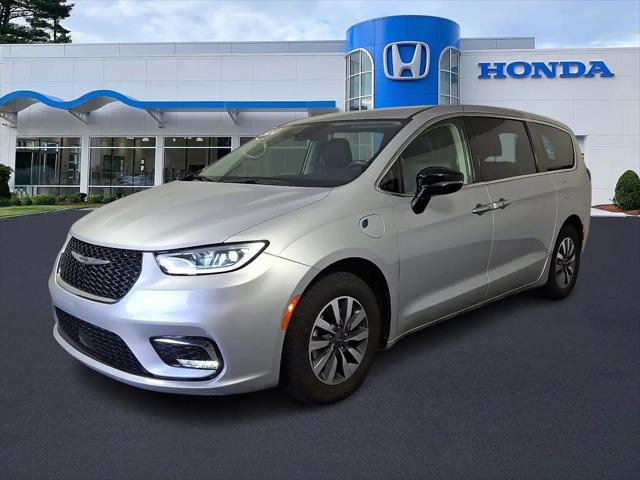 2024 Chrysler Pacifica Hybrid Select for sale in Jersey City, NJ