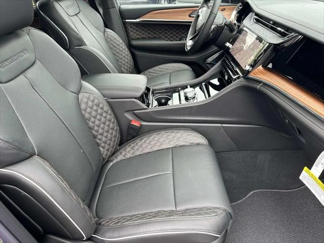 2026 Jeep Grand Cherokee Summit 4x4