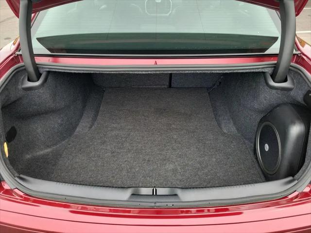 2023 Chrysler 300 Touring L