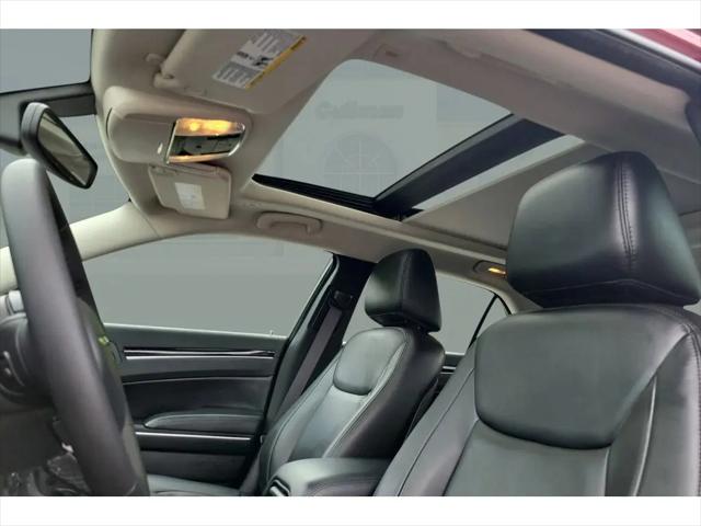 2023 Chrysler 300 Touring L