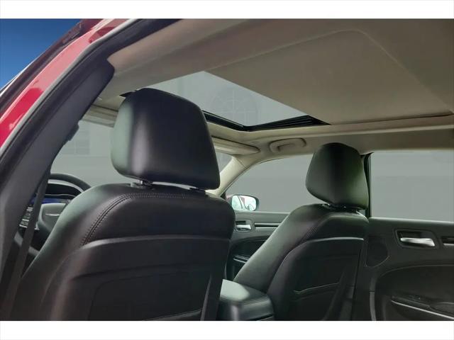 2023 Chrysler 300 Touring L