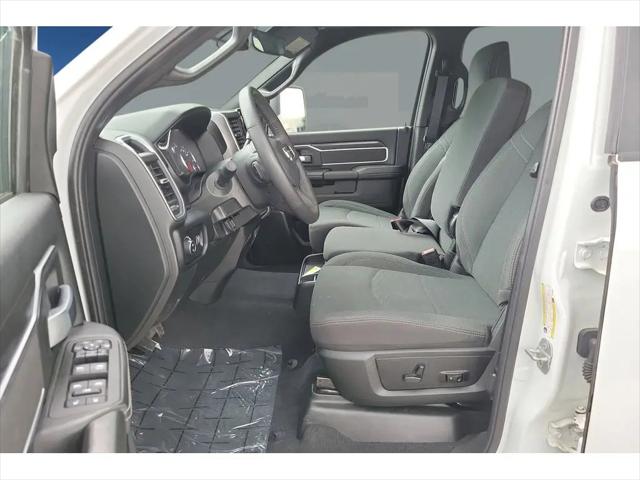 2025 Ram 2500 Big Horn Crew Cab 4x4 6'4" Box