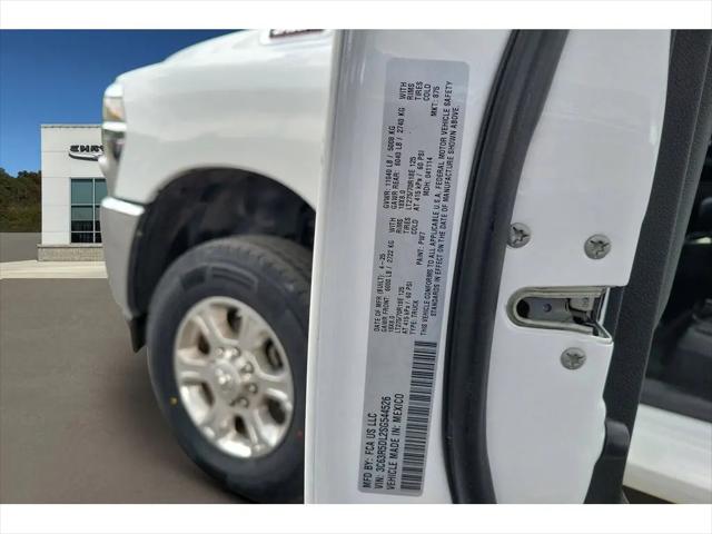 2025 Ram 2500 Big Horn Crew Cab 4x4 6'4" Box