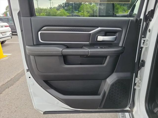 2025 Ram 2500 Big Horn Crew Cab 4x4 6'4" Box