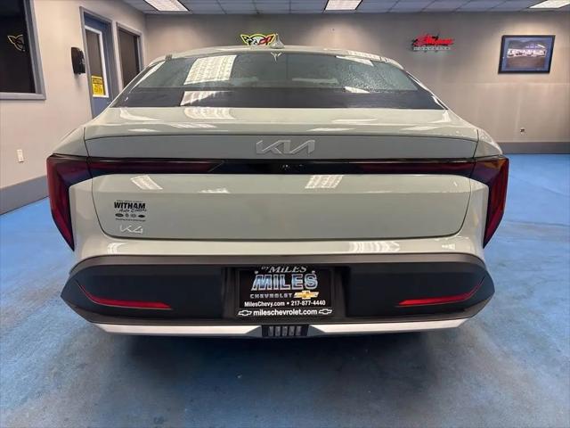 2025 Kia K4 EX