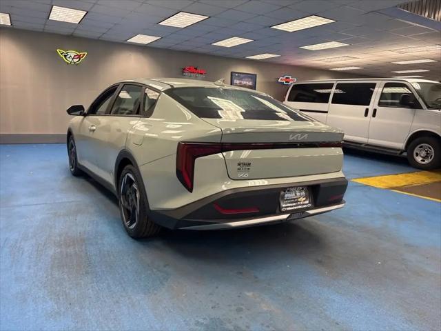 2025 Kia K4 EX