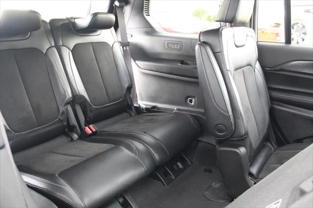 2023 Jeep Grand Cherokee L Altitude 4x4