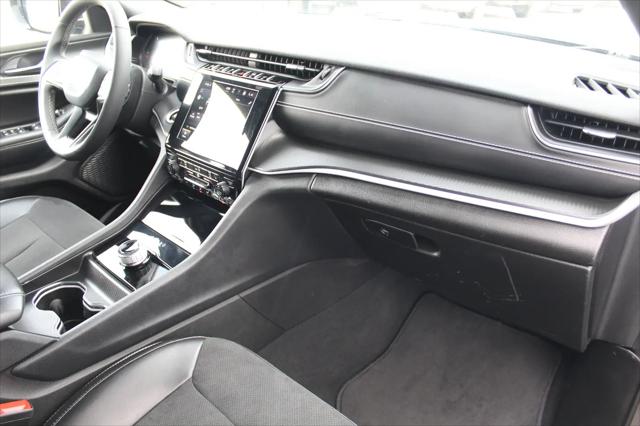 2023 Jeep Grand Cherokee L Altitude 4x4