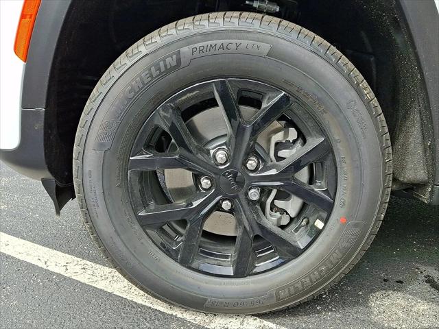 2026 Jeep Grand Cherokee L Altitude 4x4