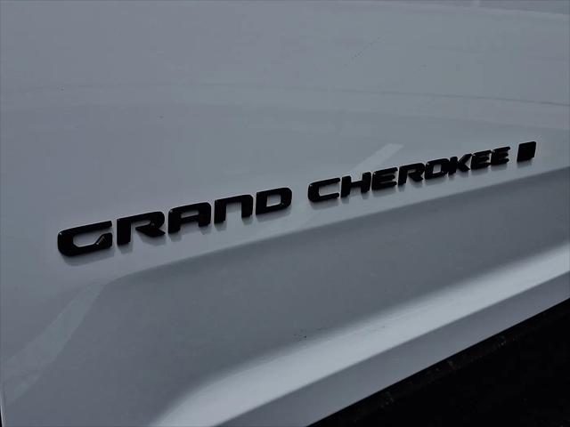 2026 Jeep Grand Cherokee L Altitude 4x4