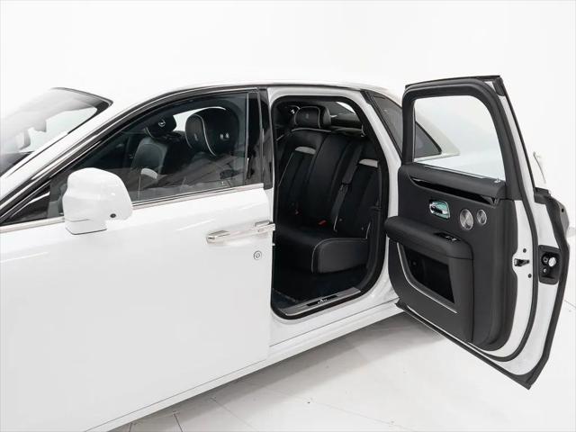 2025 Rolls-Royce Ghost Ghost