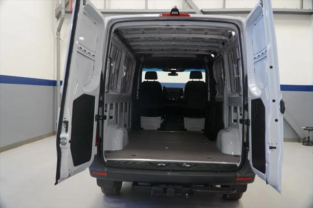 2025 Mercedes-Benz Sprinter 2500 Standard Roof 4-Cyl Diesel HO