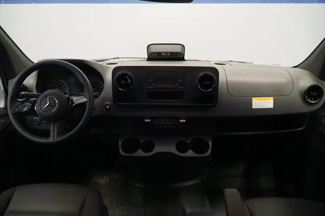 2025 Mercedes-Benz Sprinter 2500 Standard Roof 4-Cyl Diesel HO