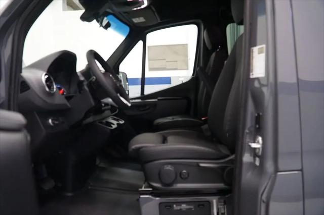 2026 Mercedes-Benz Sprinter 2500 Sprinter Crew Van