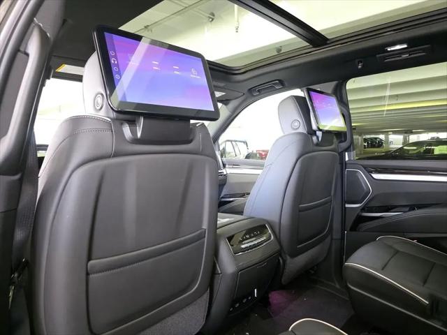 2026 Cadillac Escalade ESV Luxury