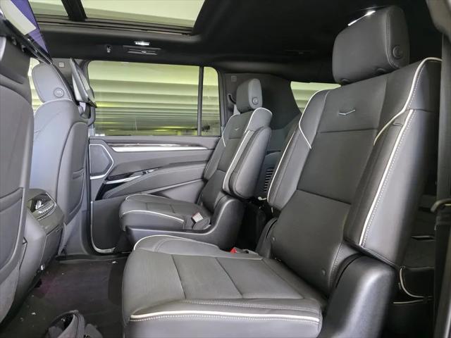2026 Cadillac Escalade ESV Luxury