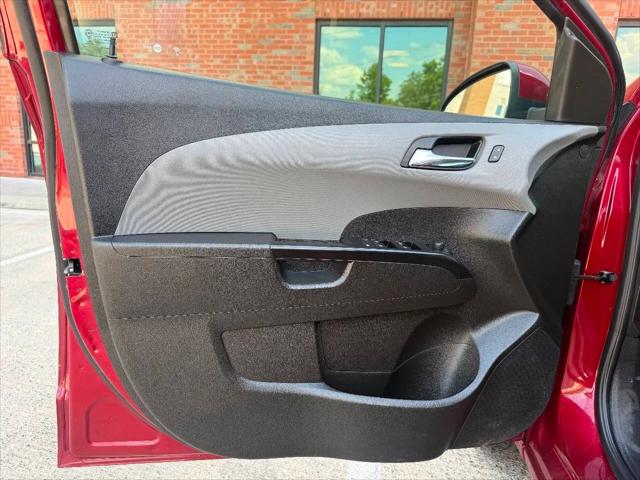 2018 Chevrolet Sonic LT Auto