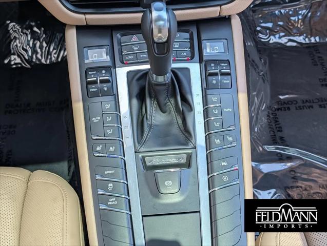 2019 Porsche Macan Macan