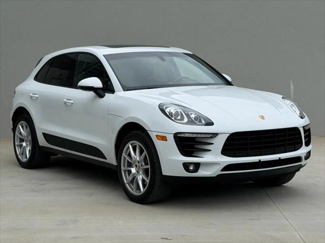 2016 Porsche Macan S
