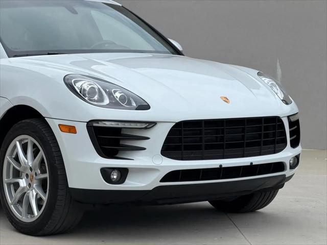 2016 Porsche Macan S