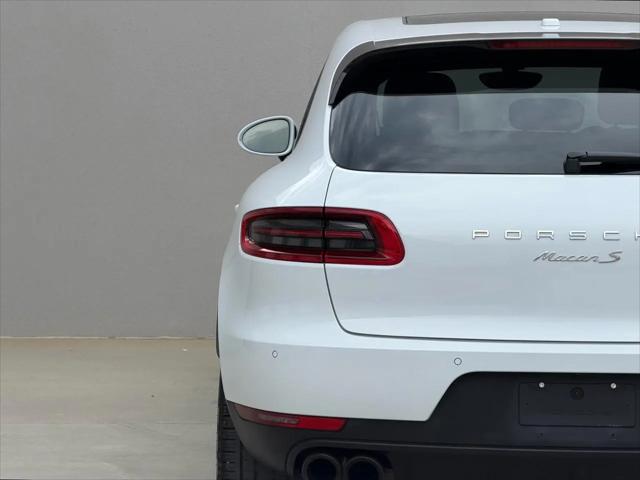 2016 Porsche Macan S