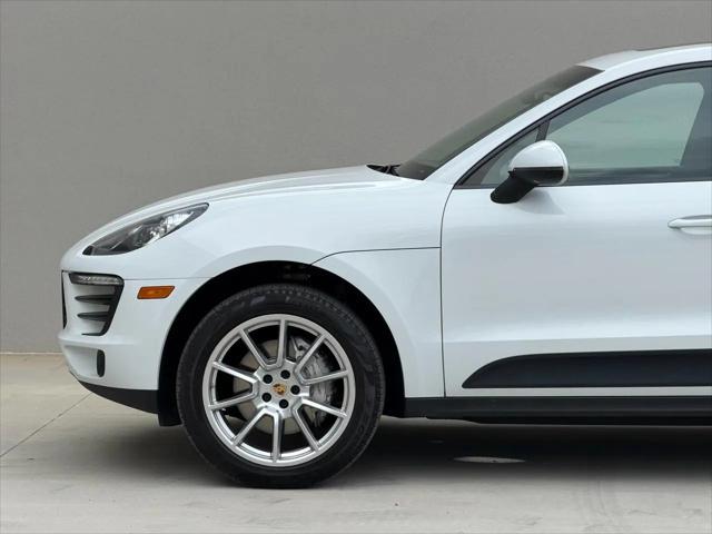 2016 Porsche Macan S