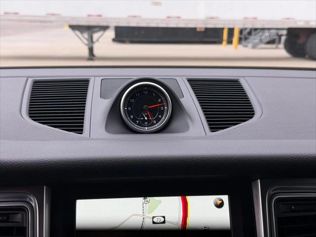 2016 Porsche Macan S
