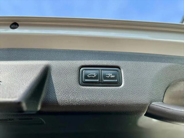 2025 Kia Carnival MPV EX