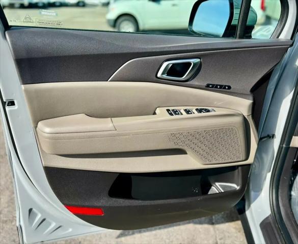 2025 Kia Carnival MPV EX