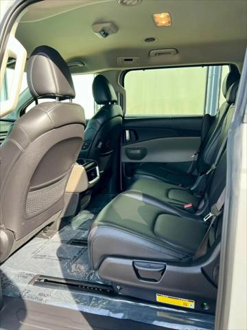 2025 Kia Carnival MPV EX