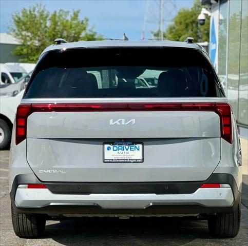 2025 Kia Carnival MPV EX