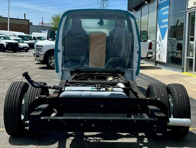 2024 Ford E-350 Cutaway E-350