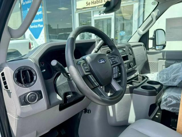 2024 Ford E-350 Cutaway E-350