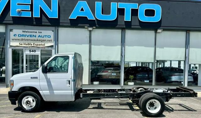 2024 Ford E-350 Cutaway E-350