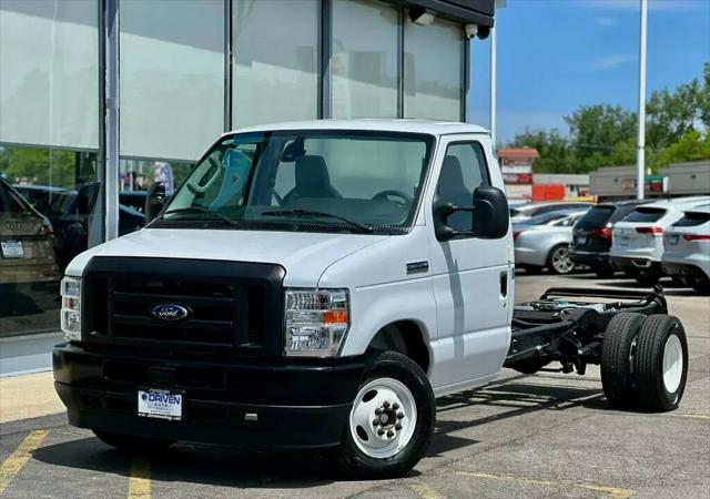 2024 Ford E-350 Cutaway E-350