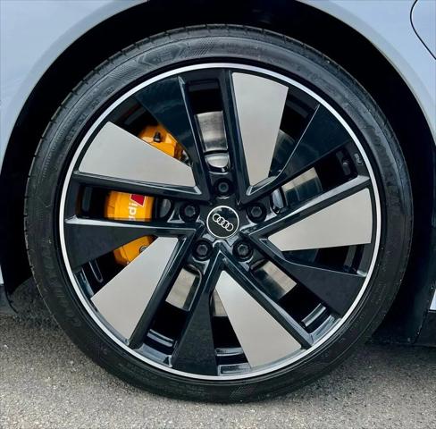 2022 Audi RS e-tron GT quattro