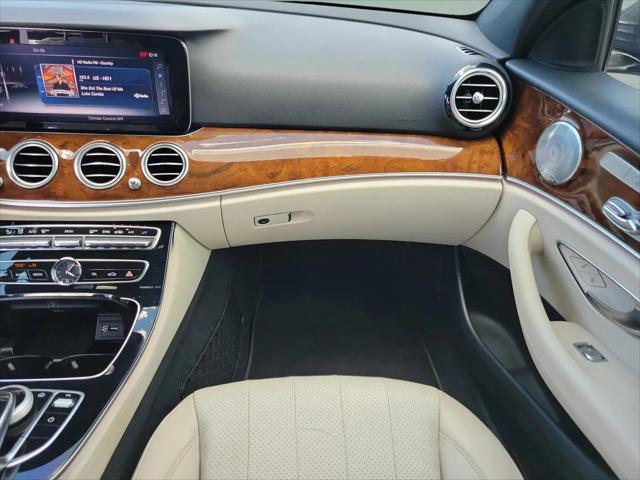 2017 Mercedes-Benz E-CLASS E 300 4MATIC