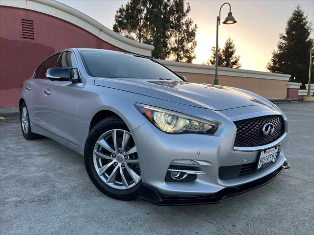 2015 INFINITI Q50 Premium