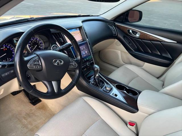 2015 INFINITI Q50 Premium