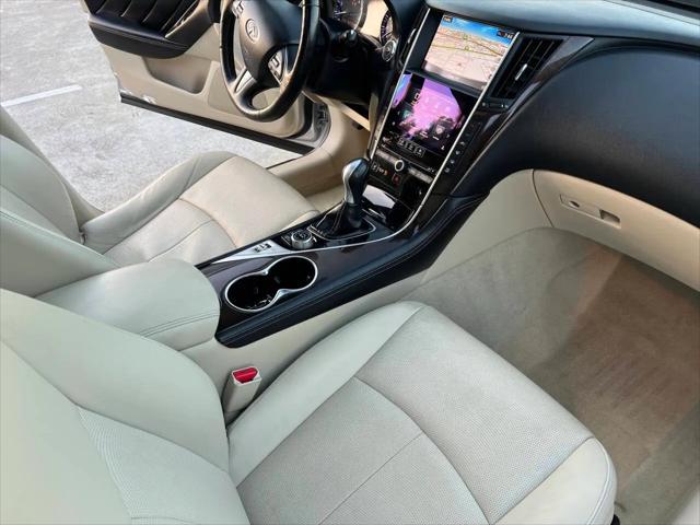 2015 INFINITI Q50 Premium