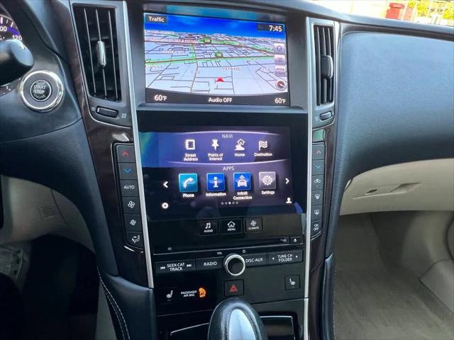 2015 INFINITI Q50 Premium