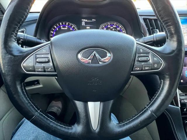 2015 INFINITI Q50 Premium