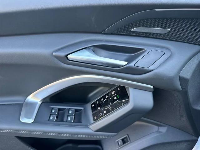 2026 Audi Q5 Sportback Premium Plus TFSI quattro S tronic