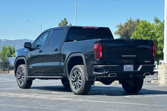 2024 GMC Sierra 1500 4WD Crew Cab Short Box AT4