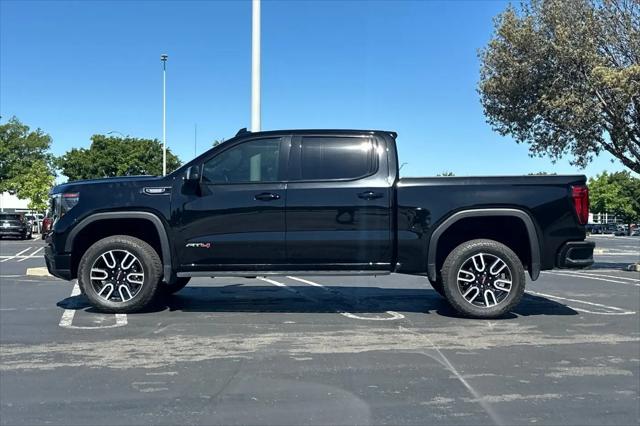 2024 GMC Sierra 1500 4WD Crew Cab Short Box AT4