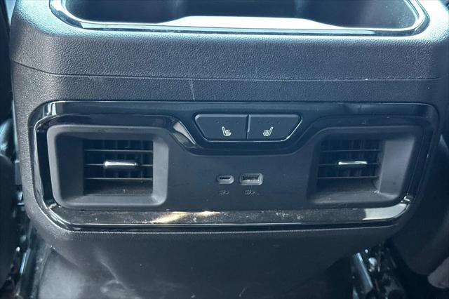 2024 GMC Sierra 1500 4WD Crew Cab Short Box AT4
